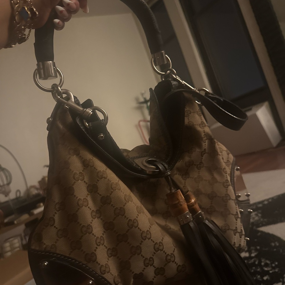 Gucci Tan and Black Signature Handbag